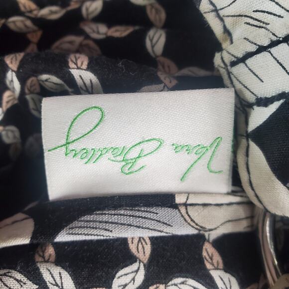 VERA BRADLEY Crossbody Bag and Wall Quilt Black and Grey Flower Pattern - Picture 3 of 12